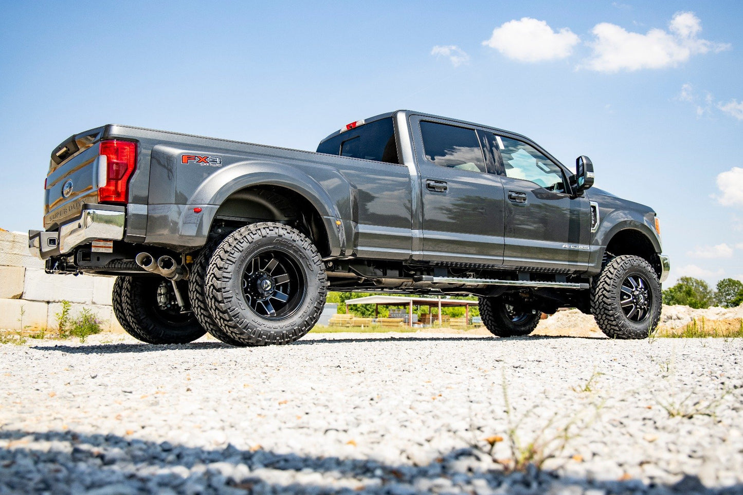 Комплект для лифта на 4,5 дюйма | Дизель | Двускатные задние колеса | Ford F-350 Super Duty 4WD (2017-2022)