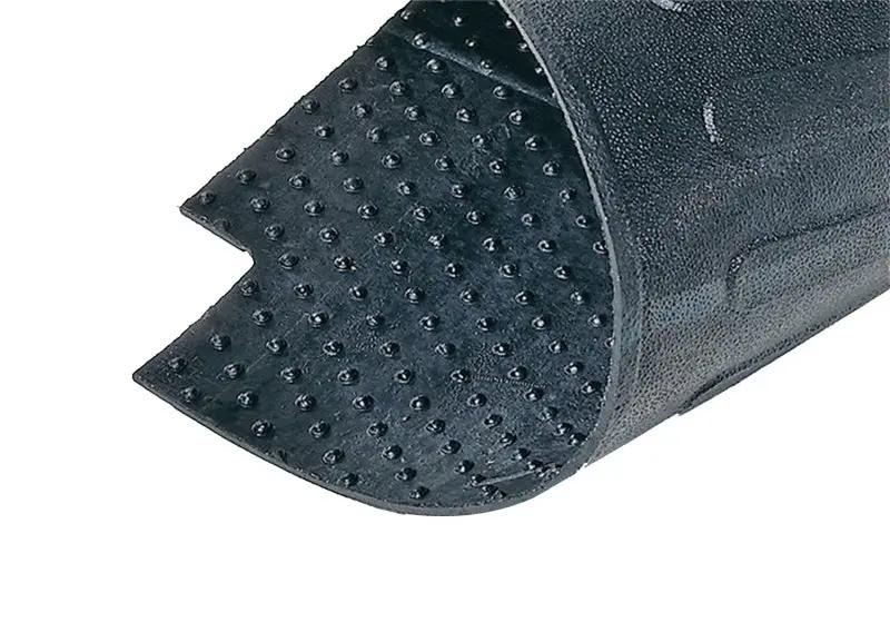 Dee Zee DZE Bed Mats by Dee Zee