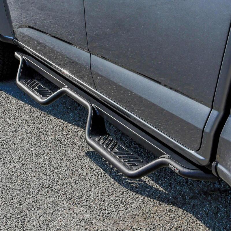 Westin WES Nerf Bars - Outlaw