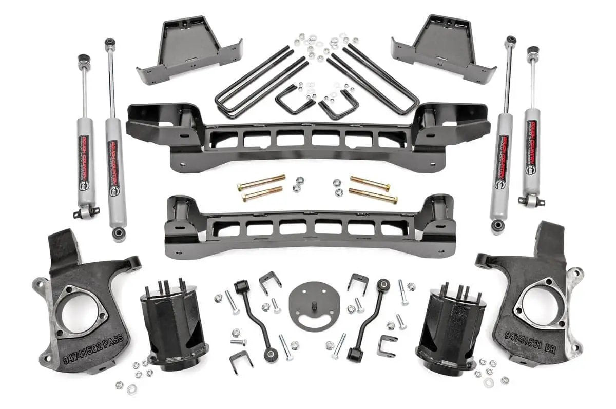 Rough Country 6 Inch Lift Kit | Chevy Silverado & GMC Sierra 1500 2WD (1999-2006 & Classic) by Rough Country