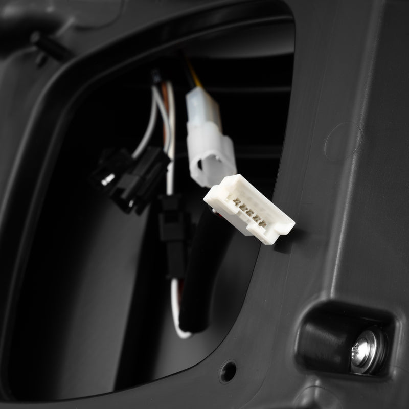 AlphaRex ARX LUXX Tail Lights by AlphaRex