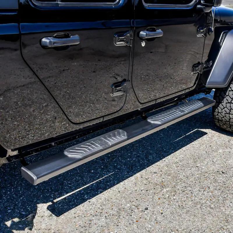 Westin WES Nerf Bars - R5 by Westin