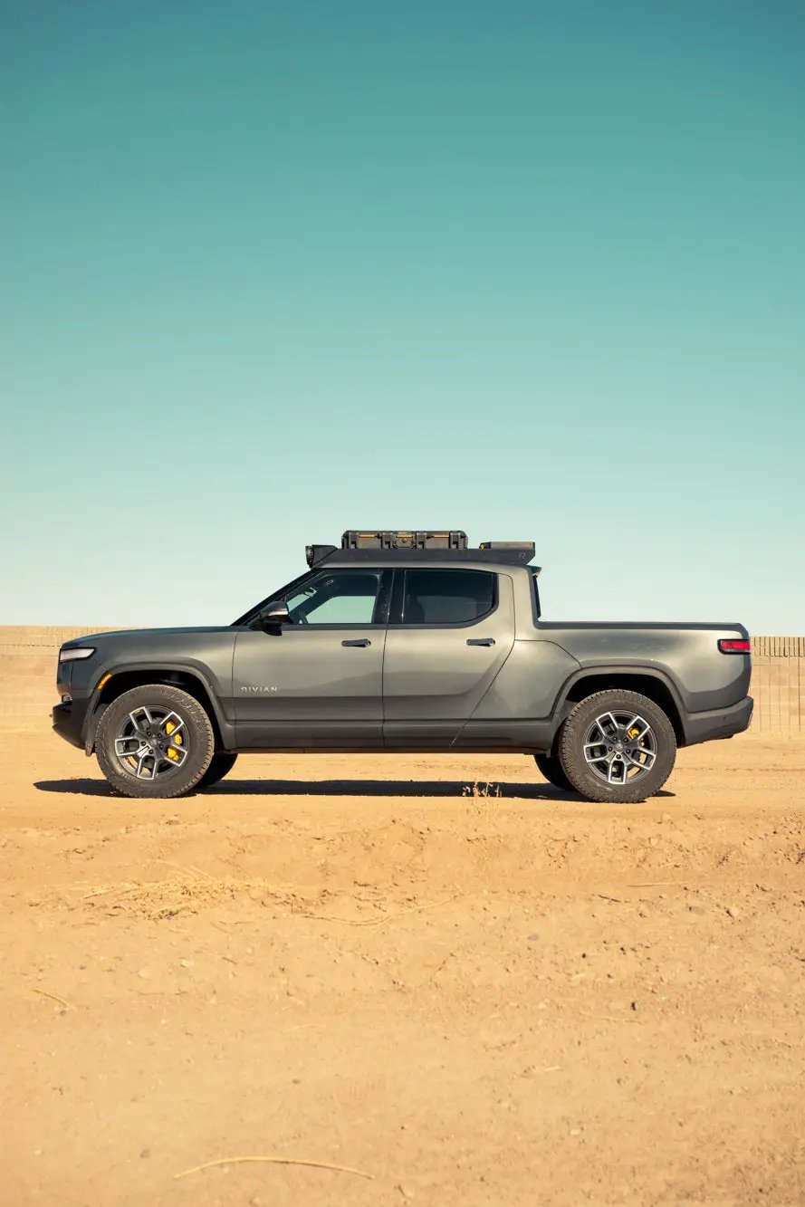 Rago Fabrication 2022-2025 Rivian R1T Roof Rack RIGID Light Mount by Rago Fabrication