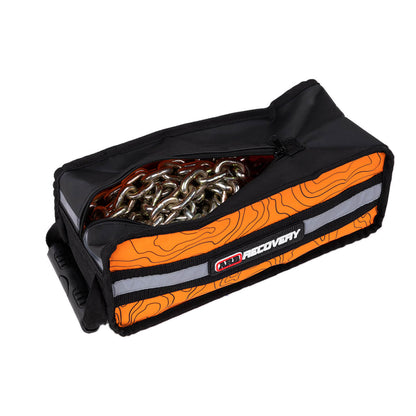 ARB Drag Chain with Micro Recovery Bag is ideal for clearing roads and obstacles.