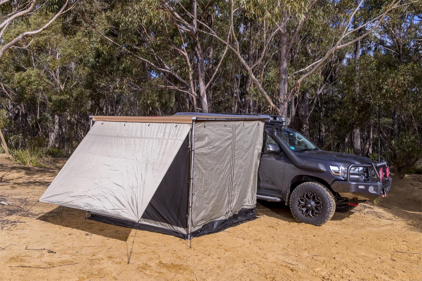 ARB Deluxe Awning Room With Floor