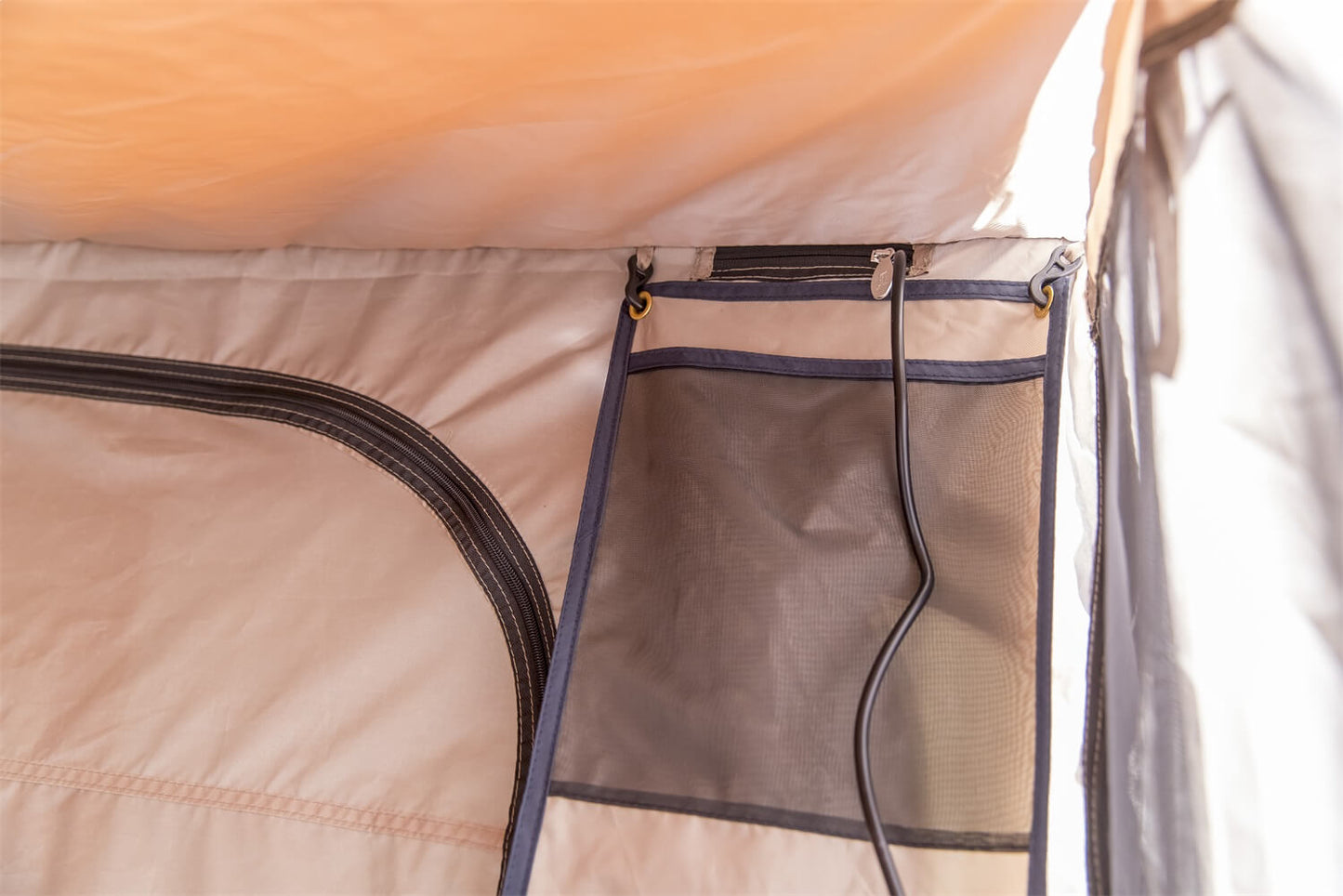 ARB Deluxe Awning Room With Floor