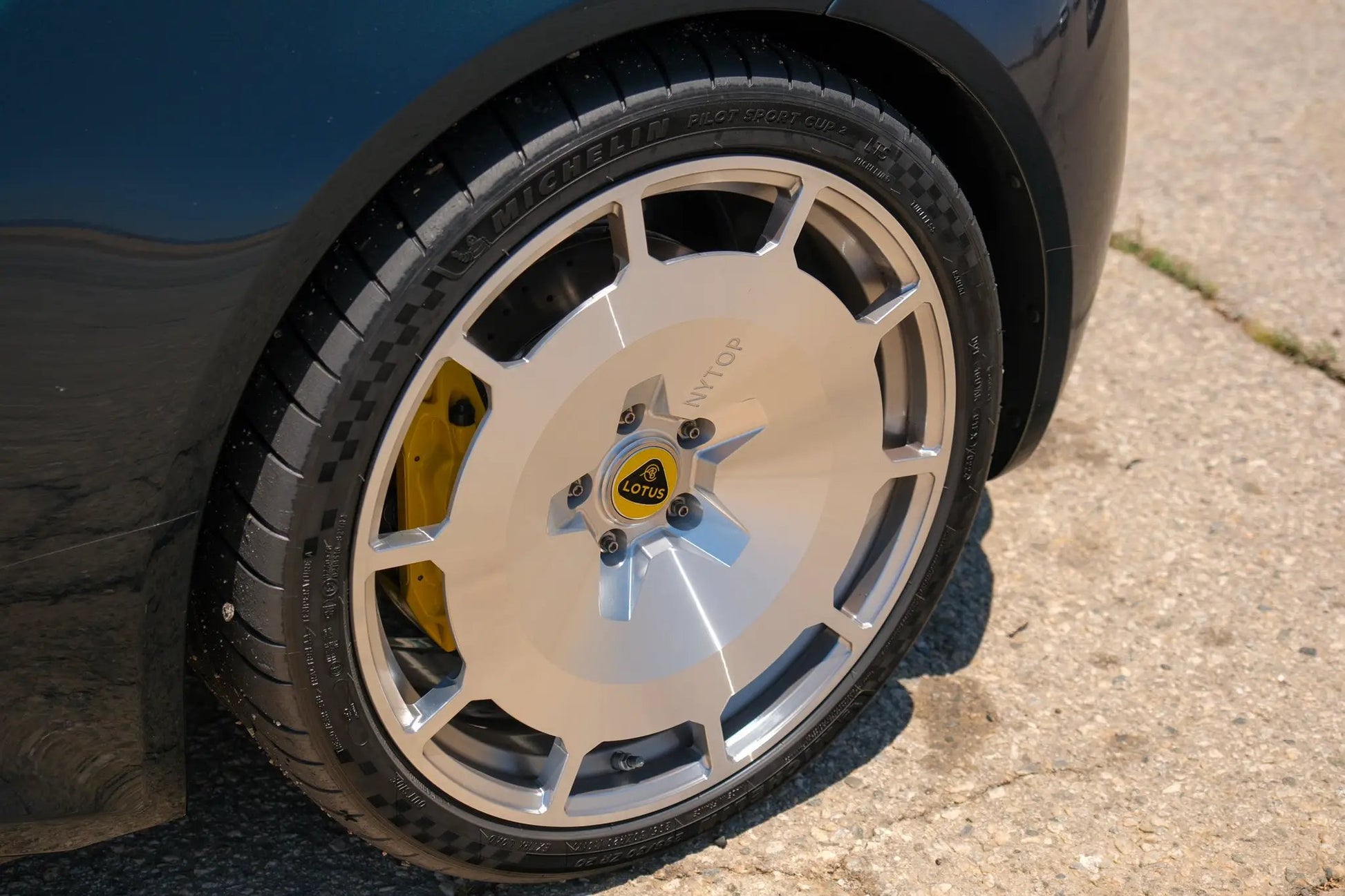 NYTOP ADV-Classic 20 inch for Lotus Emira by NYTOP