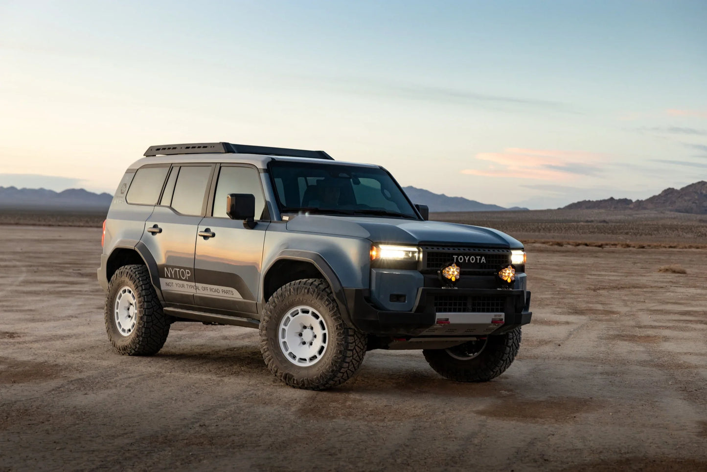 NYTOP 2024-Actual Toyota Land Cruiser Parachoques delantero híbrido con defensa delantera