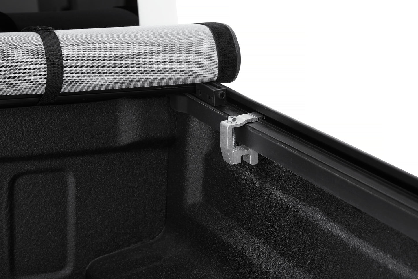 Bestop EZ-Roll Soft Tonneau - '20-26 Gladiator; For 5 ft. bed (Premium Black Twill)