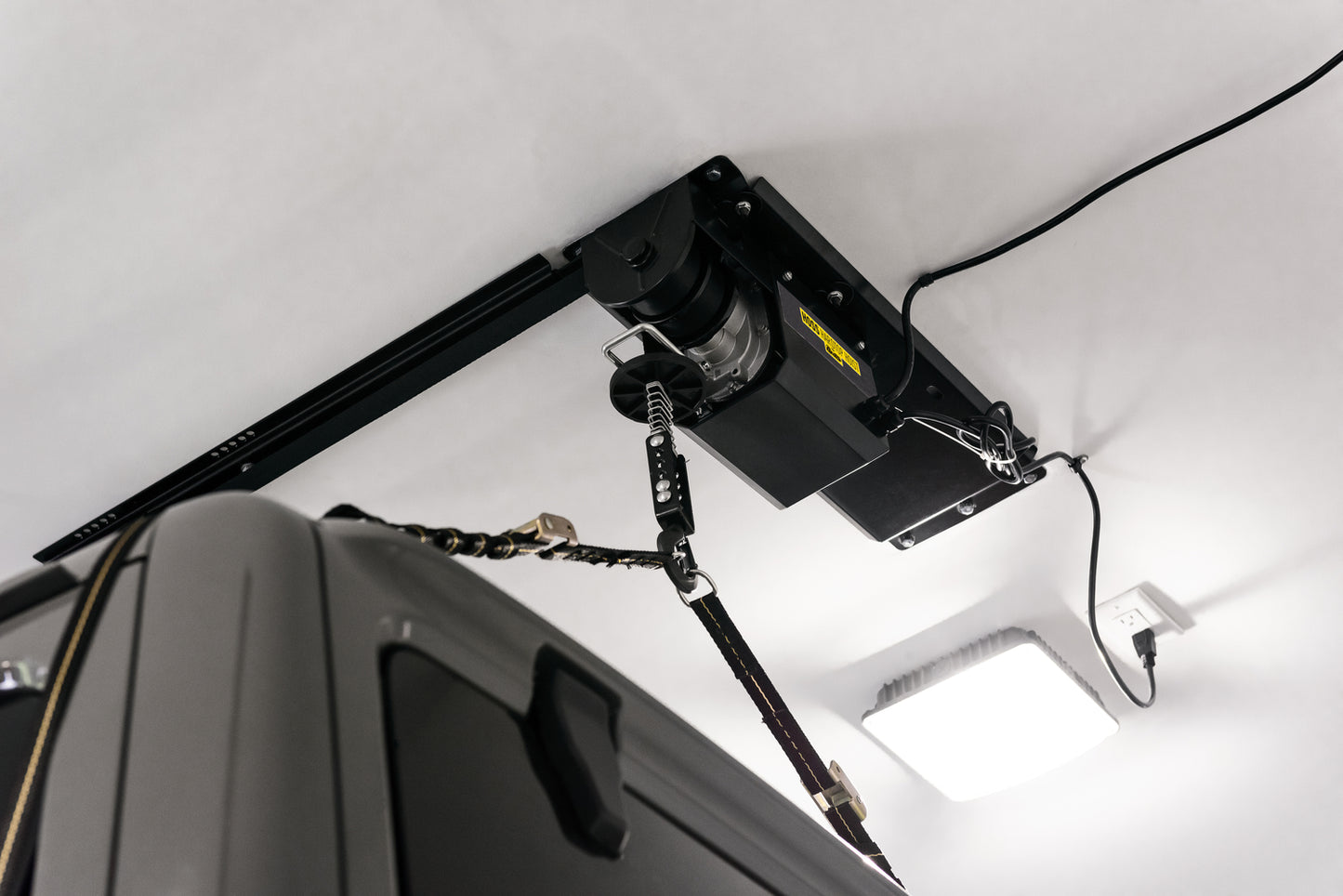 Bestop HOSS Hardtop Hoist - Jeep 2018-26 Wrangler JL (Black)