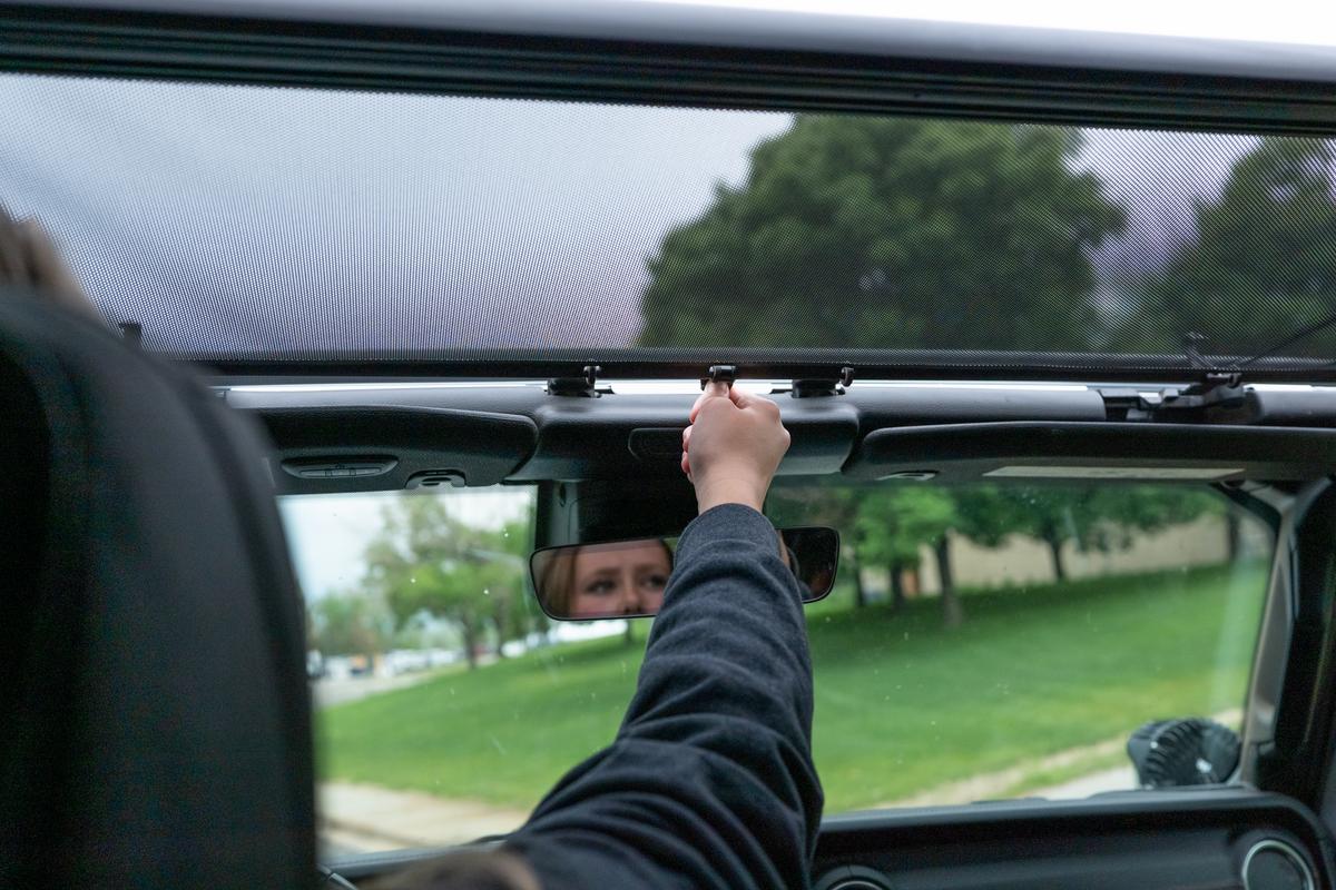 Bestop SunScreen - Jeep '18-26 Wrangler JL; '20-26 Gladiator (For Sunrider for Hardtop)