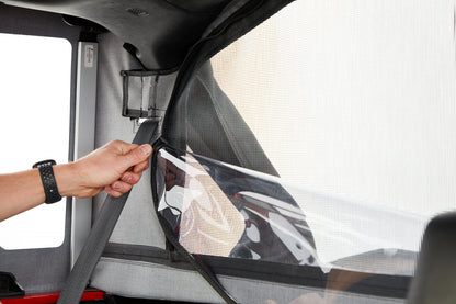 Bestop Halftop Soft Top - Jeep '18-2023 Wrangler JL 4-Door (Premium Black Twill)
