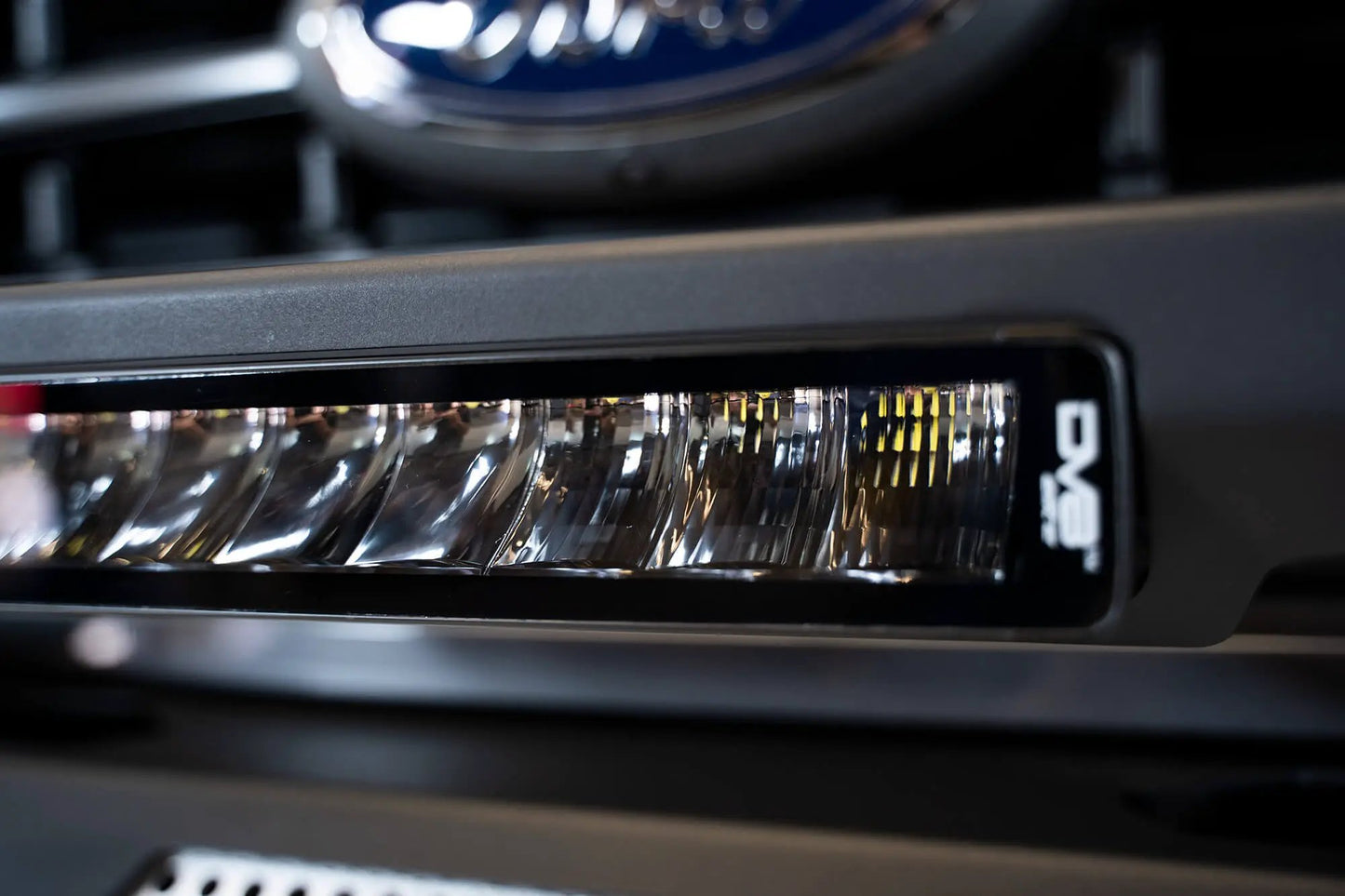 DV8 Offroad The BE13EW45W is a 13in. light bar from the Elite Series lights. Offering a combo light pattern of flood & spot, the 13in. light bar offers a 3,800 lumen output, a bezel-less IP-68 lens, indirect reflectors, small heat fins & side mounts. by DV8 Offroad