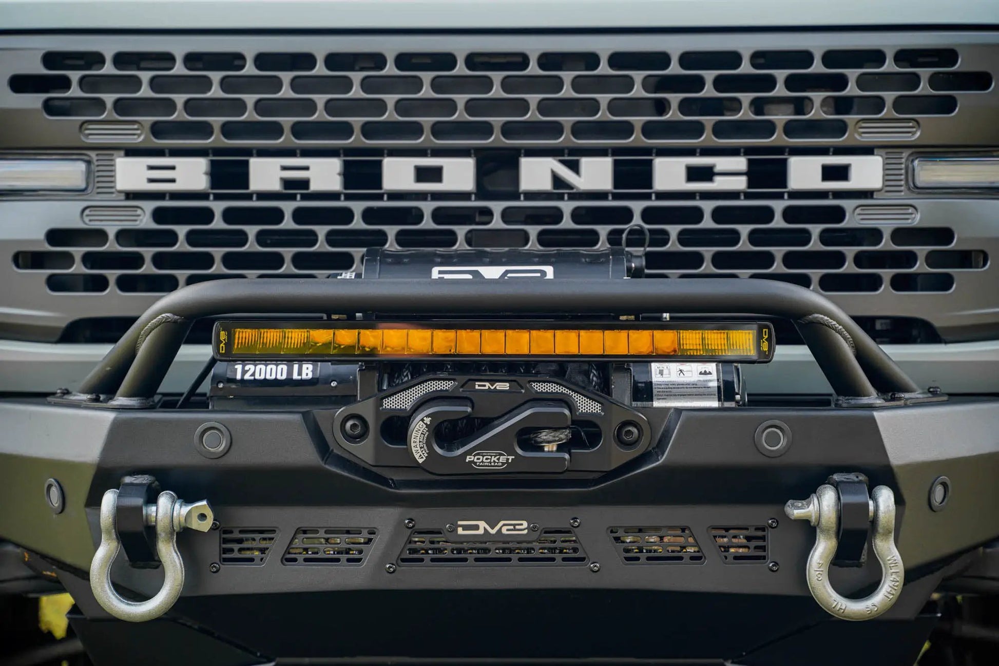 DV8 Offroad 20-Inch Elite Series Amber LED Light Bar Single Row by DV8 Offroad
