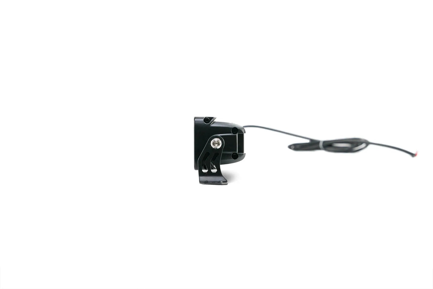 DV8 Offroad The BE52EW500W is a 52in. light bar from the Elite Series lights. Offering a combo light pattern of flood & spot, the 52in. light bar offers a 42,000 lumen output, a bezel-less IP-68 lens, indirect reflectors, small heat fins & side mounts. by DV8 Offroad