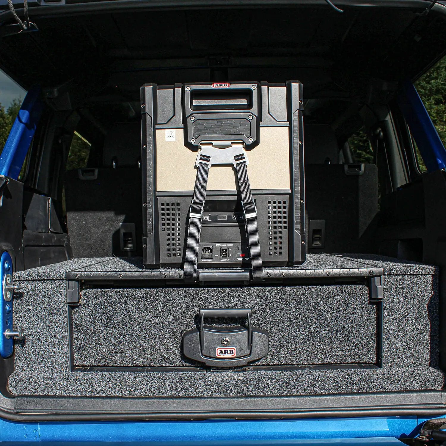 ARB Roller Drawer Fitting and Installation Kit by ARB