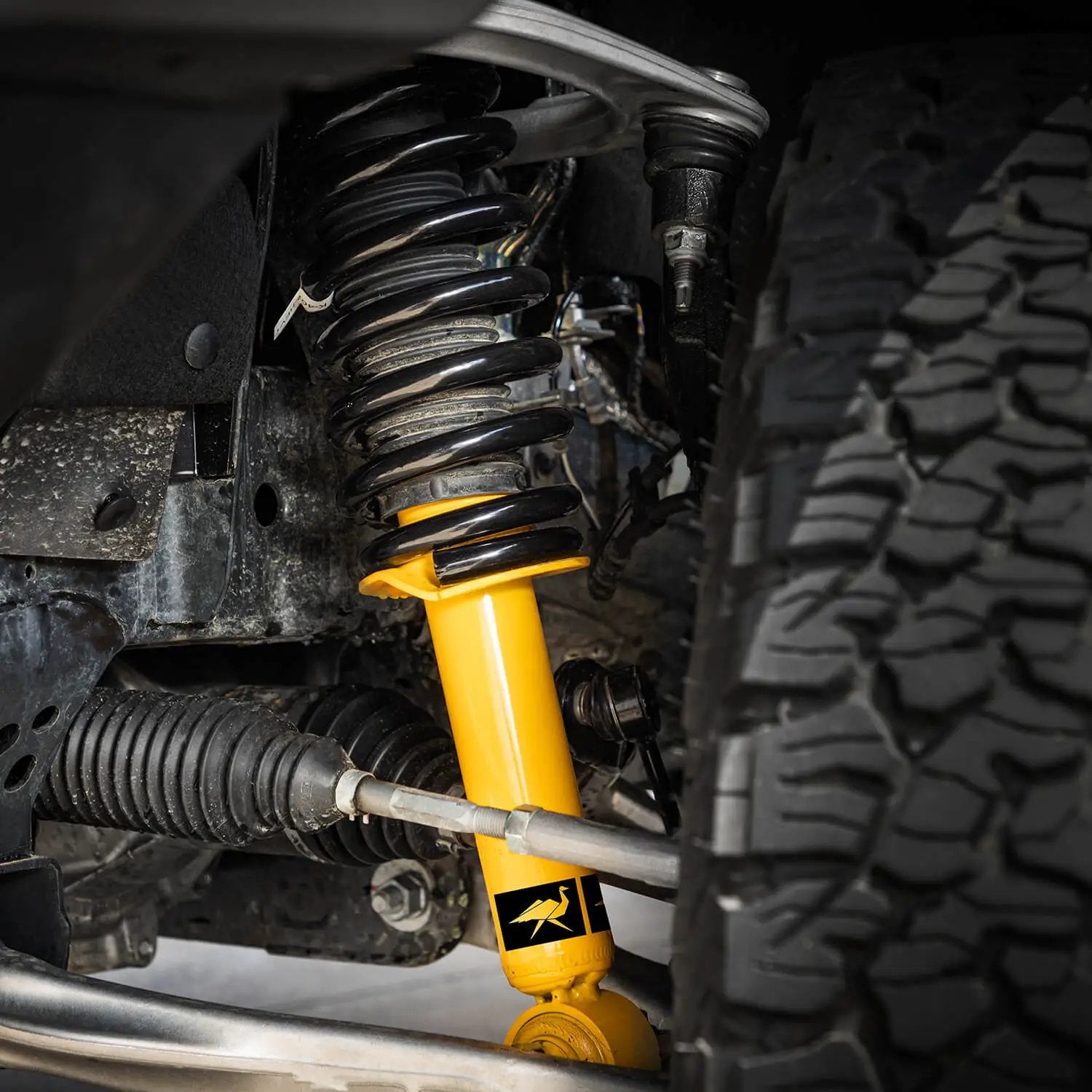 Old Man Emu Suspension Kit for LWB 4-Door Models with Heavy Front/Heavy Rear Loads, a Front Bumper and Winch, and up to 660 lbs Added Constant Rear Weight by Old Man Emu
