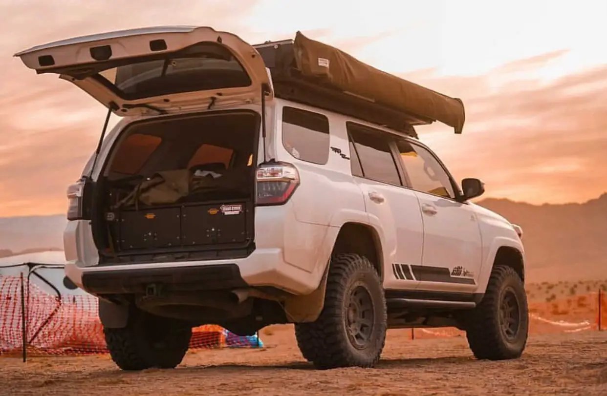 CBI Toyota 4Runner Classic Bolt-On Rock Sliders | 2010-2024 by CBI