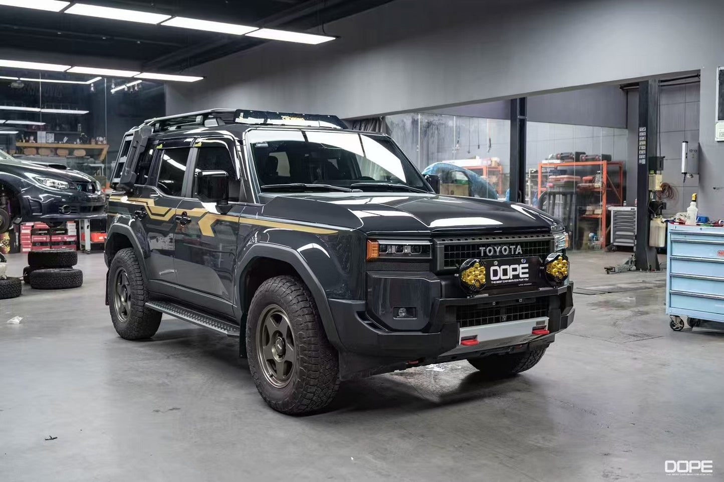 NYTOP 2024-Actual Toyota Land Cruiser Parachoques delantero híbrido con defensa delantera