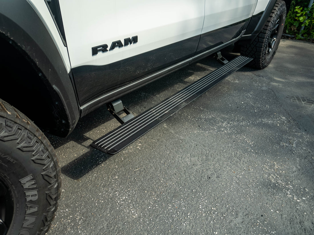 2025 RAM RHO White 691160