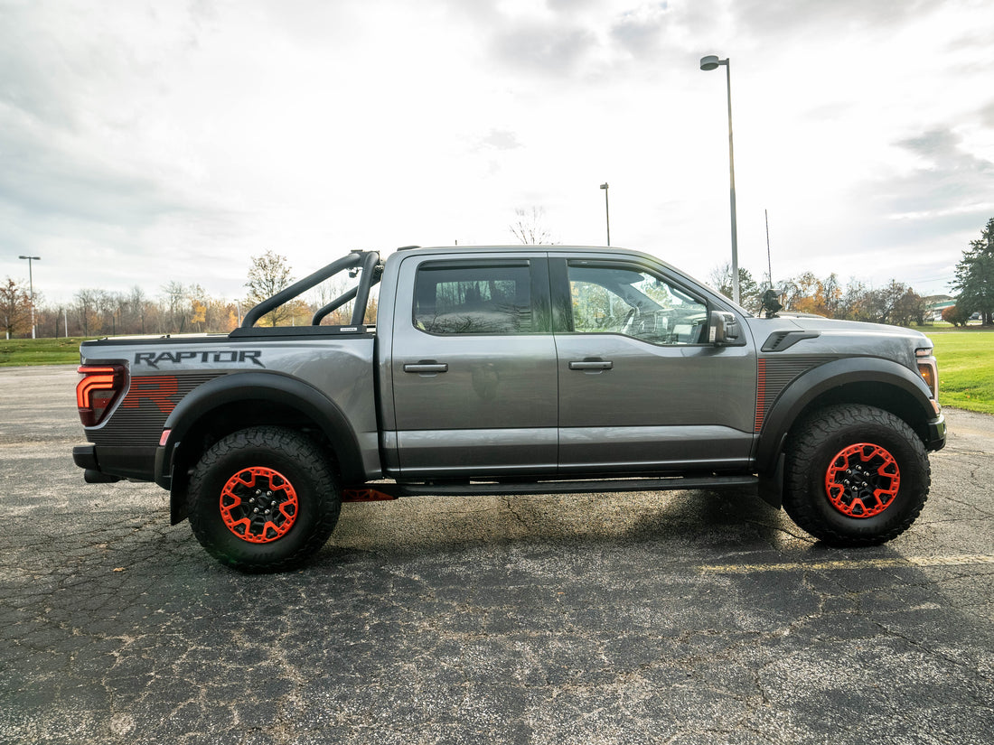 Ford F-150 Raptor R 2024 Gris Carbonizado B89972