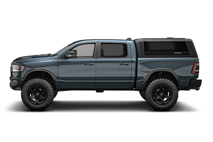 Tapa de Caja de Camioneta RAM 2500/3500 SmartCapEVO Sport Negro Mate 20-26 RAM 2500/3500 con Caja Estándar de 6.4 Pies SmartCap