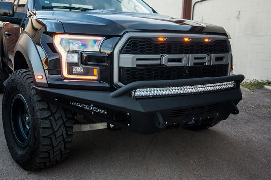 Defensa delantera Addictive Desert Designs HoneyBadger para Ford F-150 Raptor 2017-2020