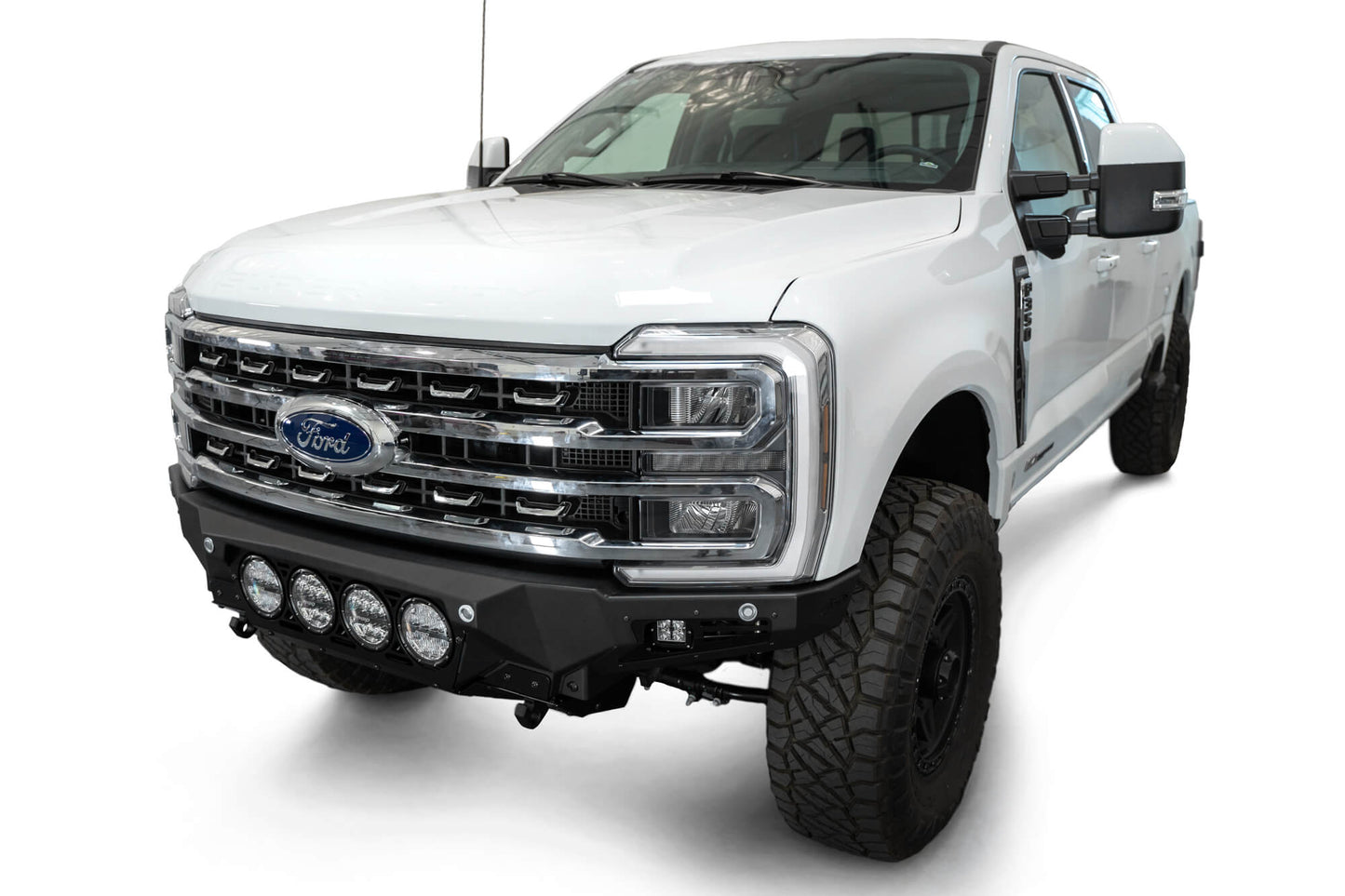 Передний бампер Addictive Desert Designs Bomber для Ford Super Duty F-250 F-350 2023-2025