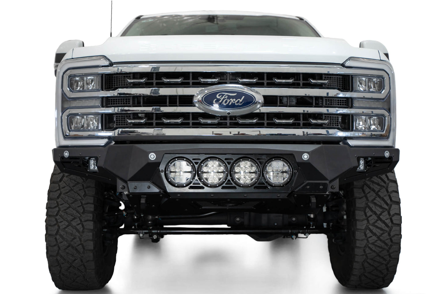 Передний бампер Addictive Desert Designs Bomber для Ford Super Duty F-250 F-350 2023-2025