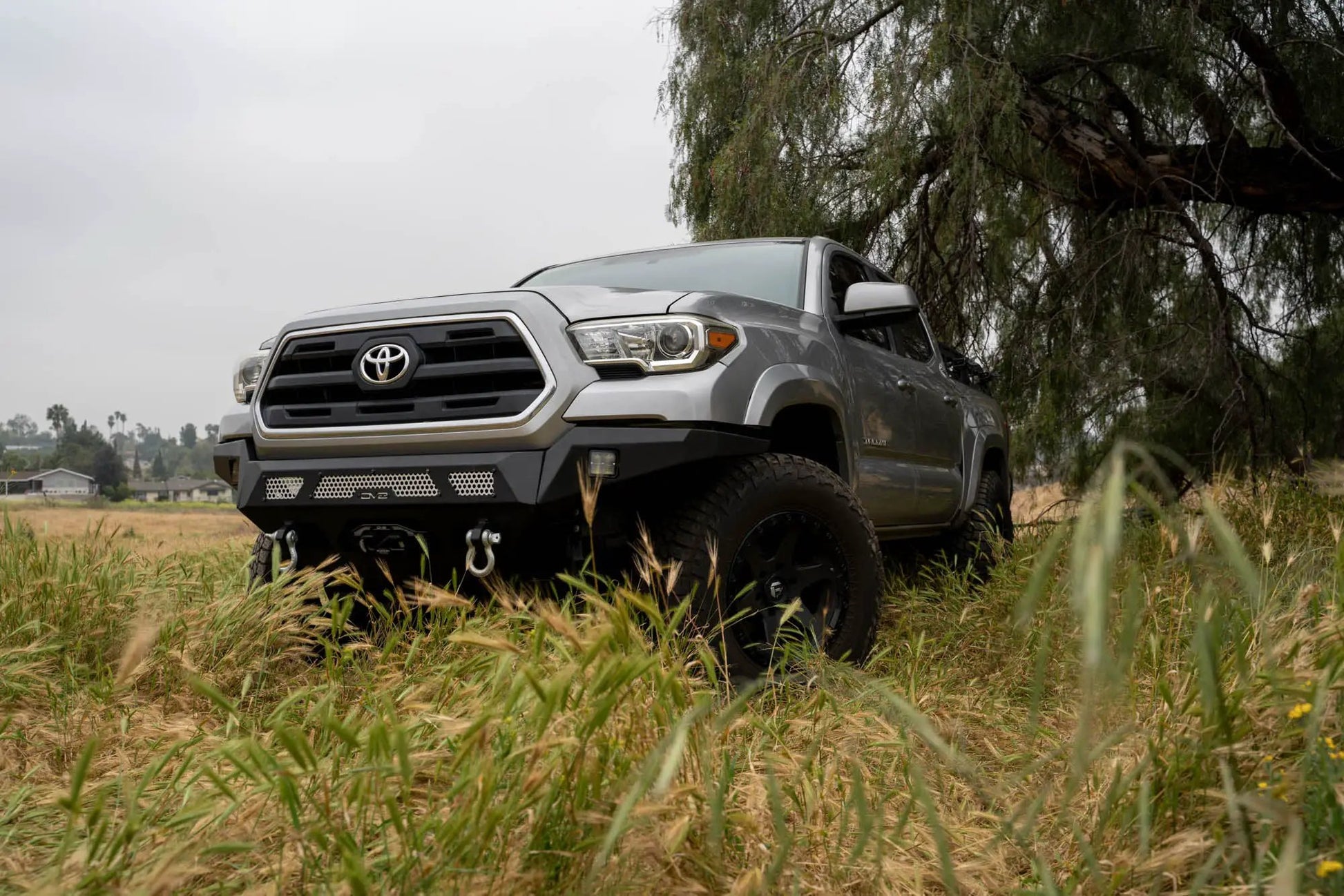 DV8 Offroad 2016-2023 Toyota Tacoma MTO Series Winch Front Bumper by DV8 Offroad