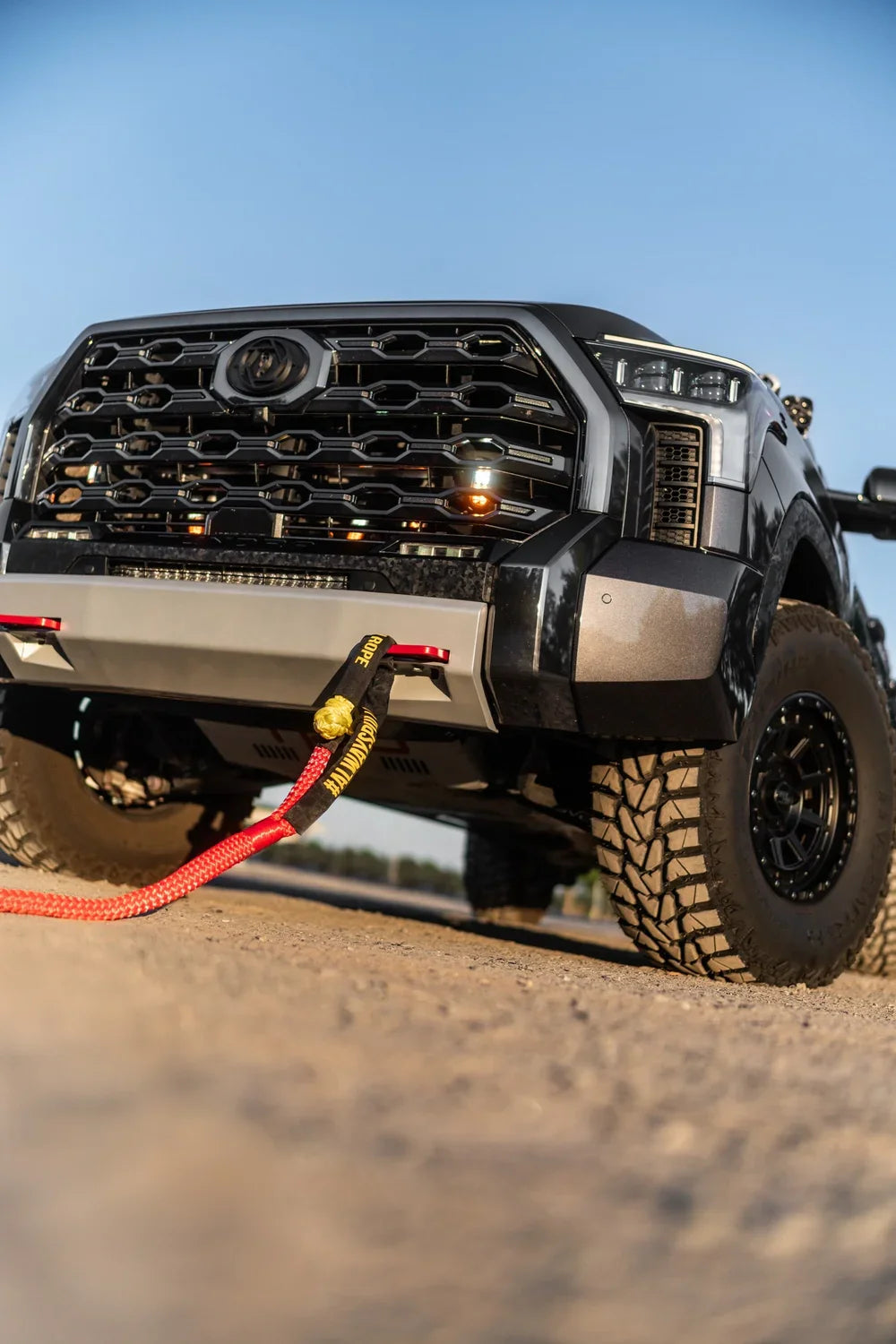 NYTOP 2022-Current Передние буксировочные проушины Toyota Tundra