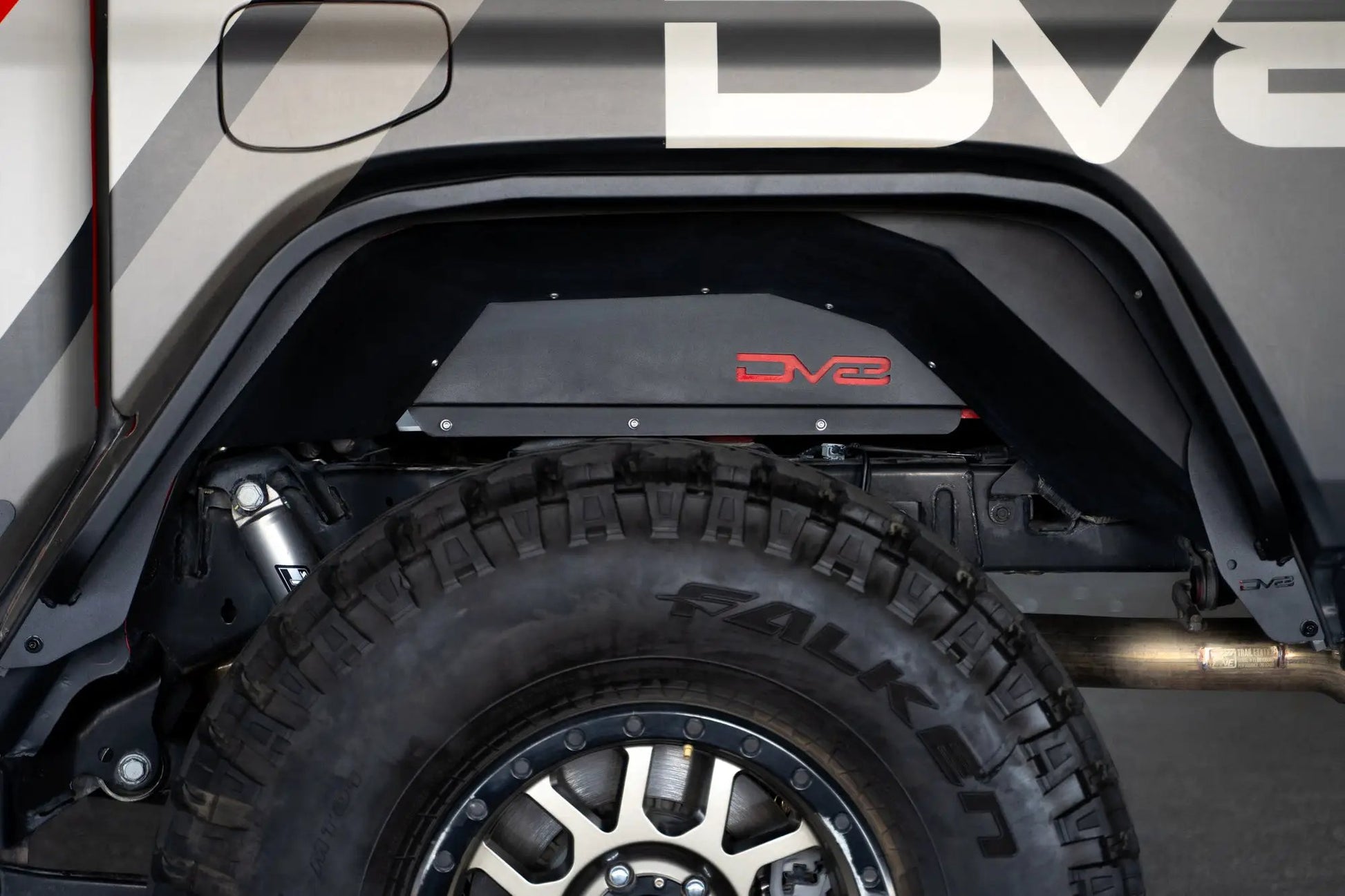 DV8 Offroad Jeep Gladiator JT Slim Fender Flares by DV8 Offroad