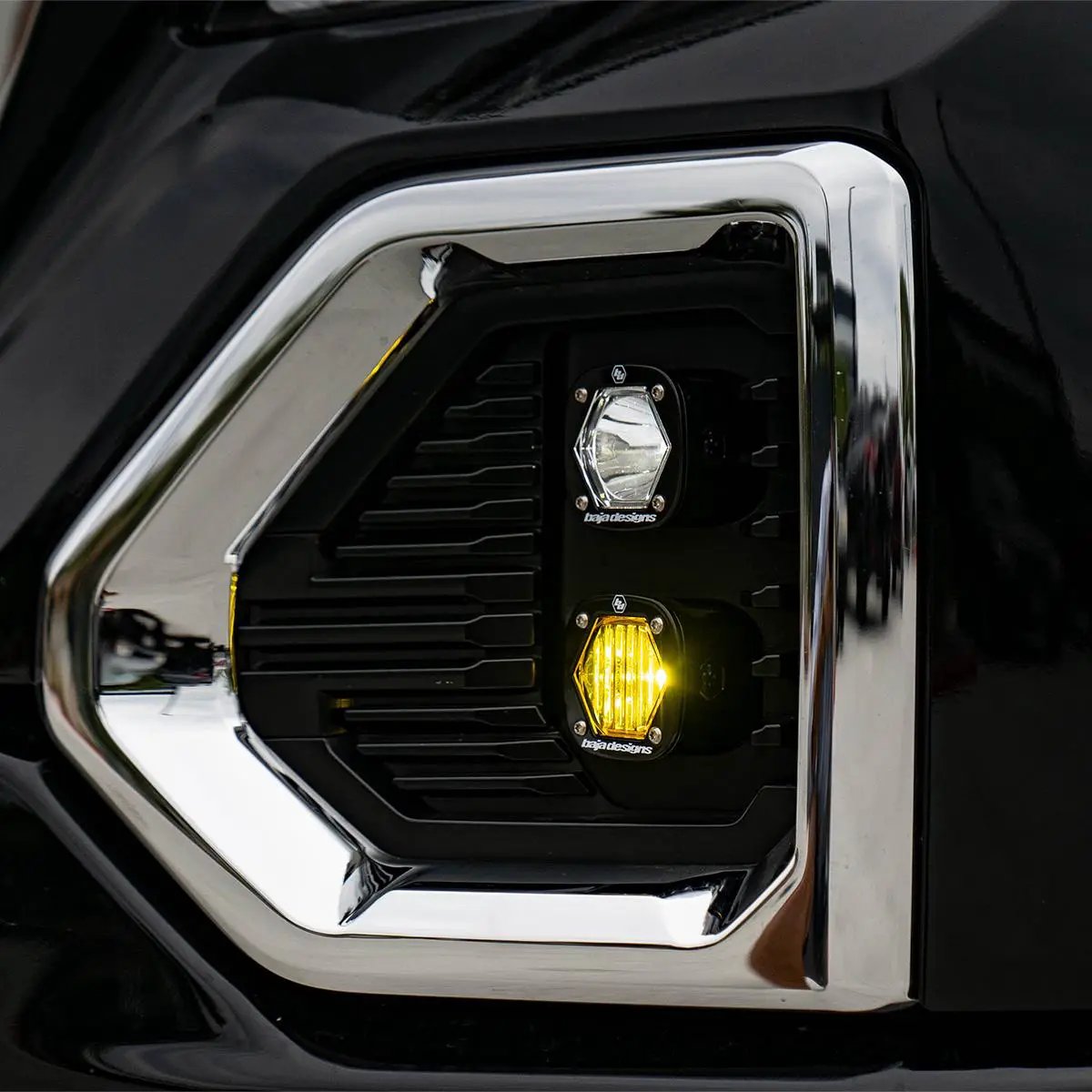 Baja Designs S1 Dual Fog Pocket Kit - '19-22 Sierra 1500 (Wide Cornering/Spot; Baja Amber/Clear) by Baja Designs