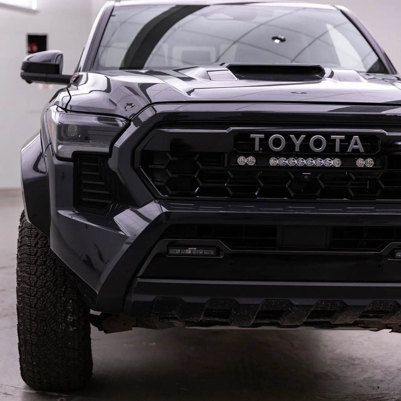 Baja Designs Toyota S8 10" Light Bar / S2 Pro Grille Conversion Light Kit - 2024-2026 Toyota Tacoma (Clear) by Baja Designs