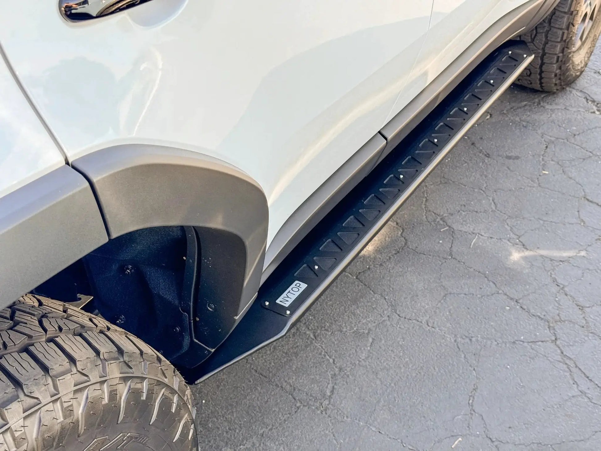 NYTOP 2024-Current Lexus GX550/Toyota Land Cruiser Rock Sliders by NYTOP
