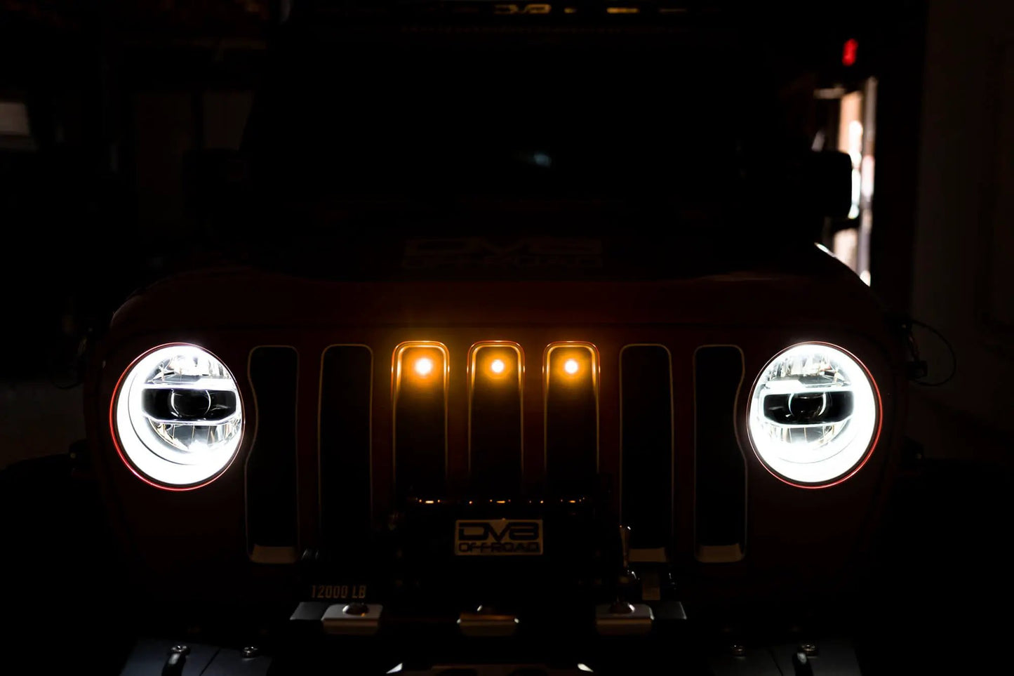 DV8 Offroad Set of three amber accent lights that install inside the front grill of the 20+ Jeep Gladiator JT. The mounting bracket is constructed from steel & powder coated & the LED lights allow your vehicle to be seen easier in low situations by DV8 Offroad