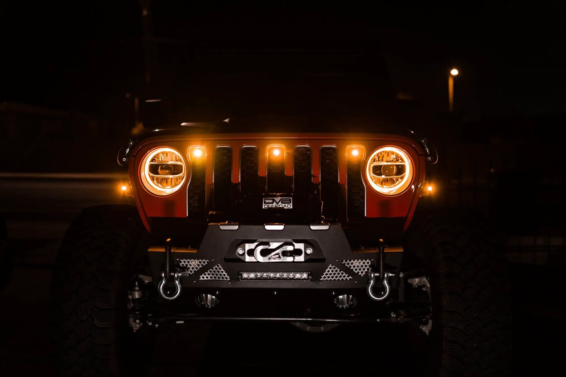 DV8 Offroad Set of three amber accent lights that install inside the front grill of the 18+ Jeep Wrangler JL. The mounting brackets are constructed from steel & powder coated & the LED lights allow your vehicle to be seen easier in low situations by DV8 Offroad