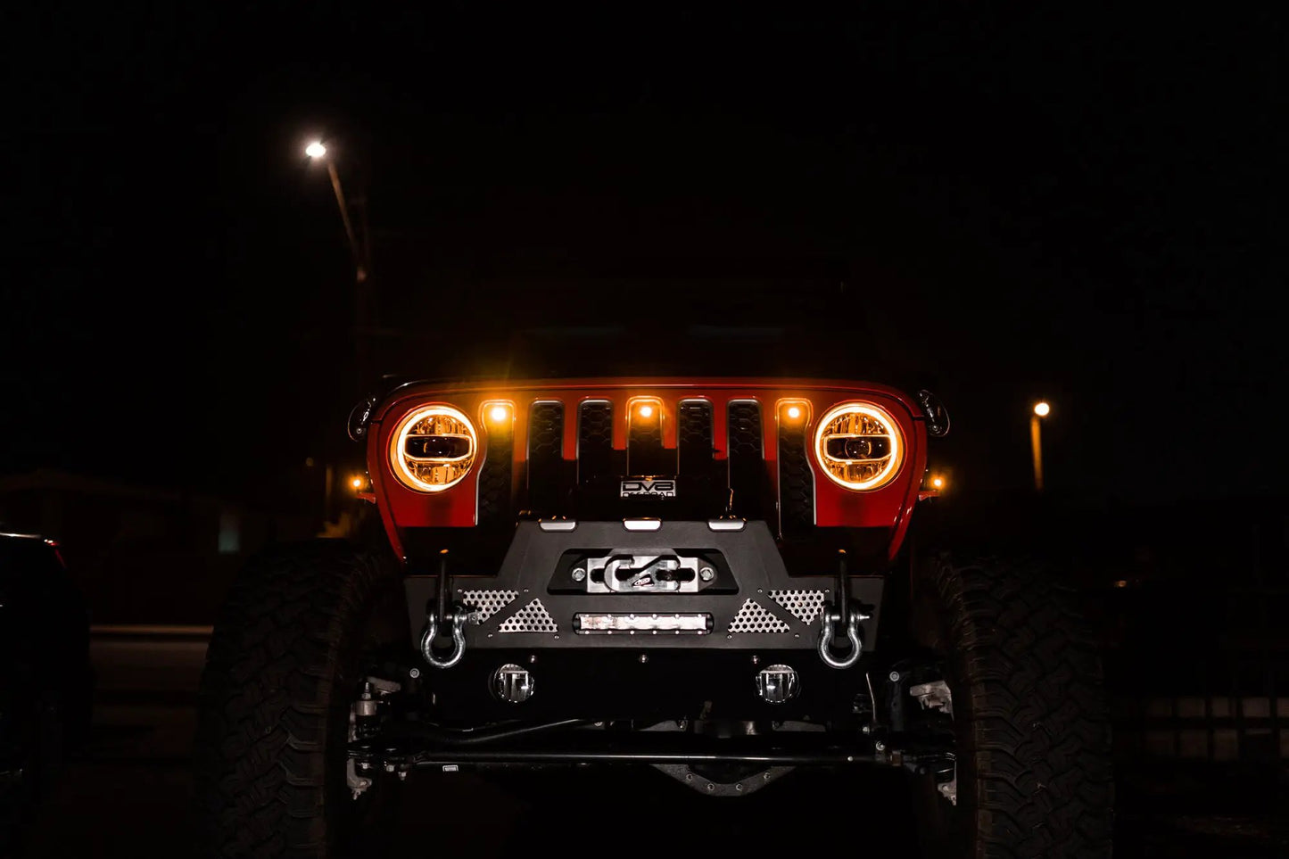 DV8 Offroad Set of three amber accent lights that install inside the front grill of the 18+ Jeep Wrangler JL. The mounting brackets are constructed from steel & powder coated & the LED lights allow your vehicle to be seen easier in low situations by DV8 Offroad