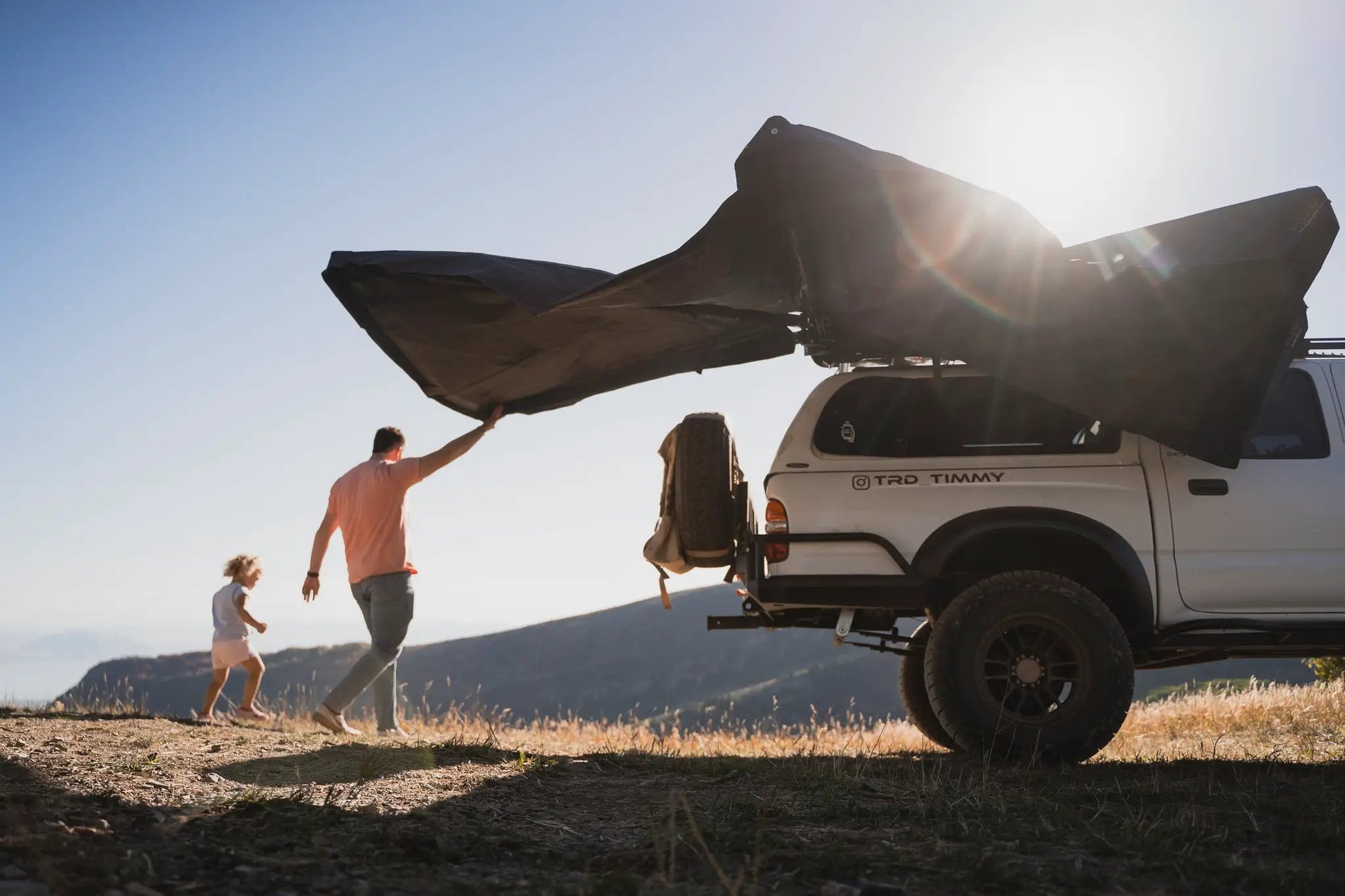 ROAM ARC 270 Awning by ROAM