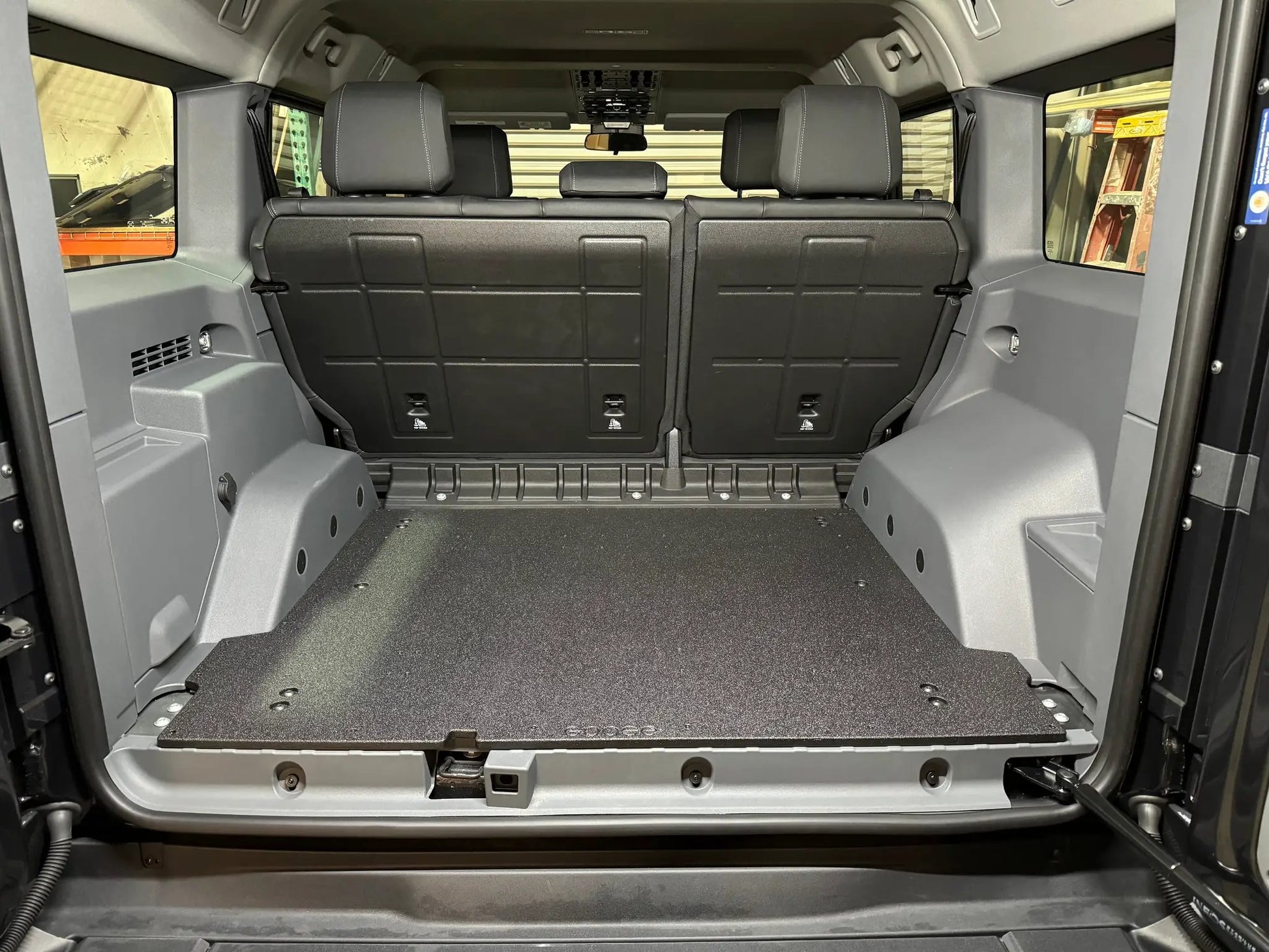 Ineos - Grenadier - 2024-Present - 1st Gen - Explore Series - Rear Plate System by Goose Gear