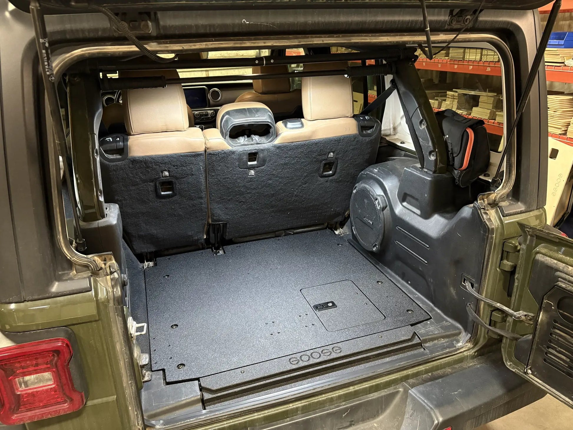 Jeep Wrangler 2018-2023 JLU 4 Door - Rear Plate System by Goose Gear