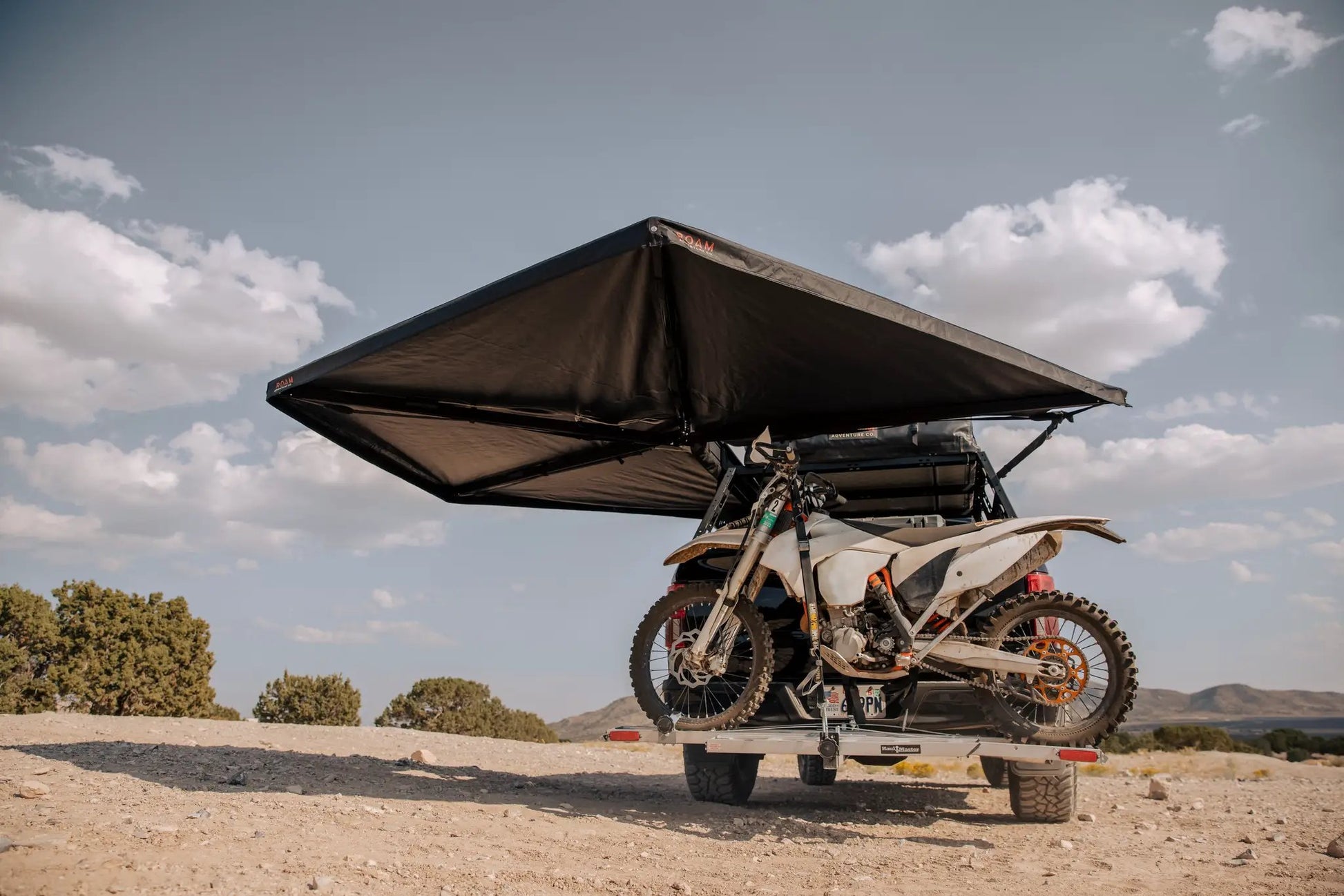 ROAM ARC 270 Awning by ROAM