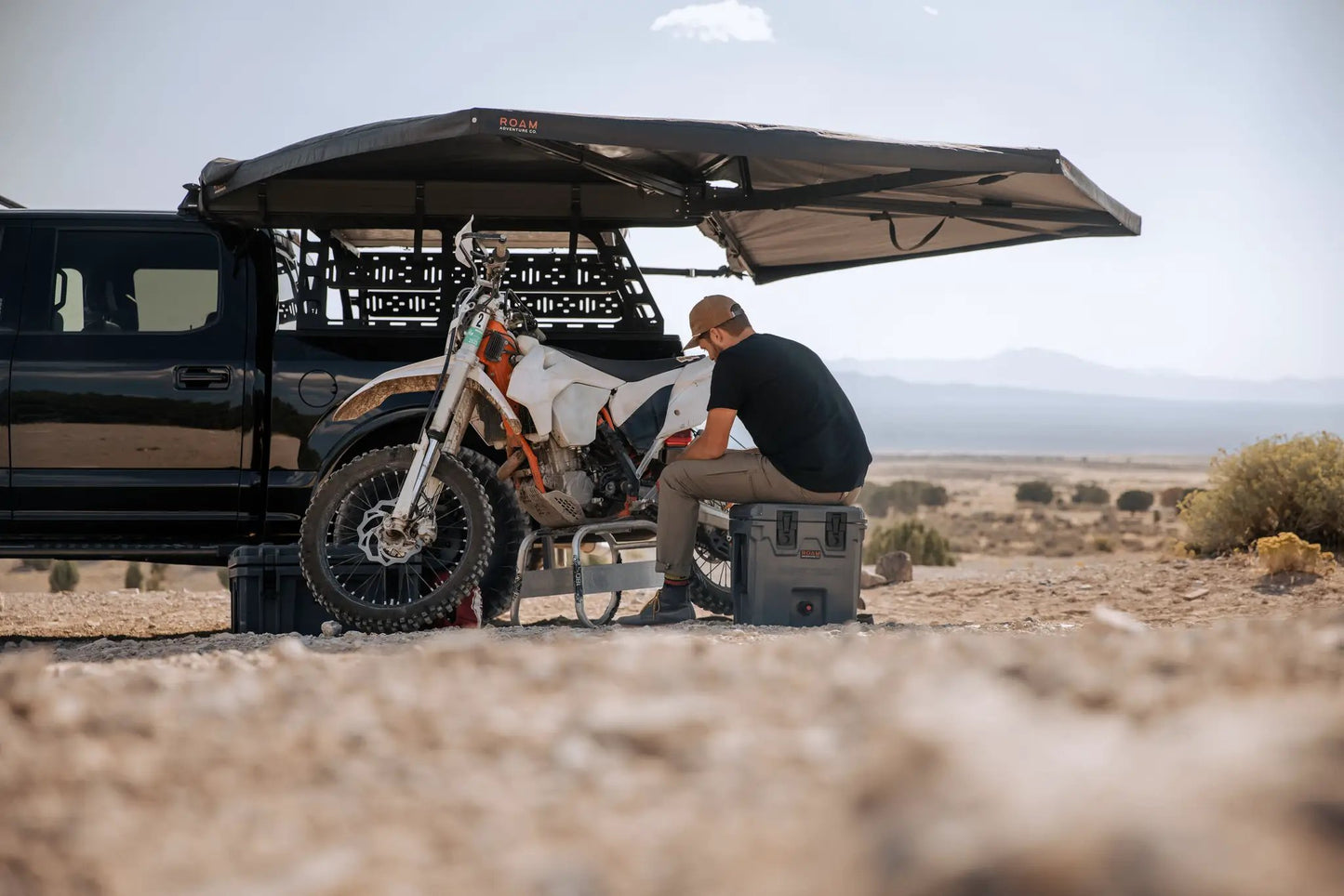 ROAM ARC 270 Awning by ROAM