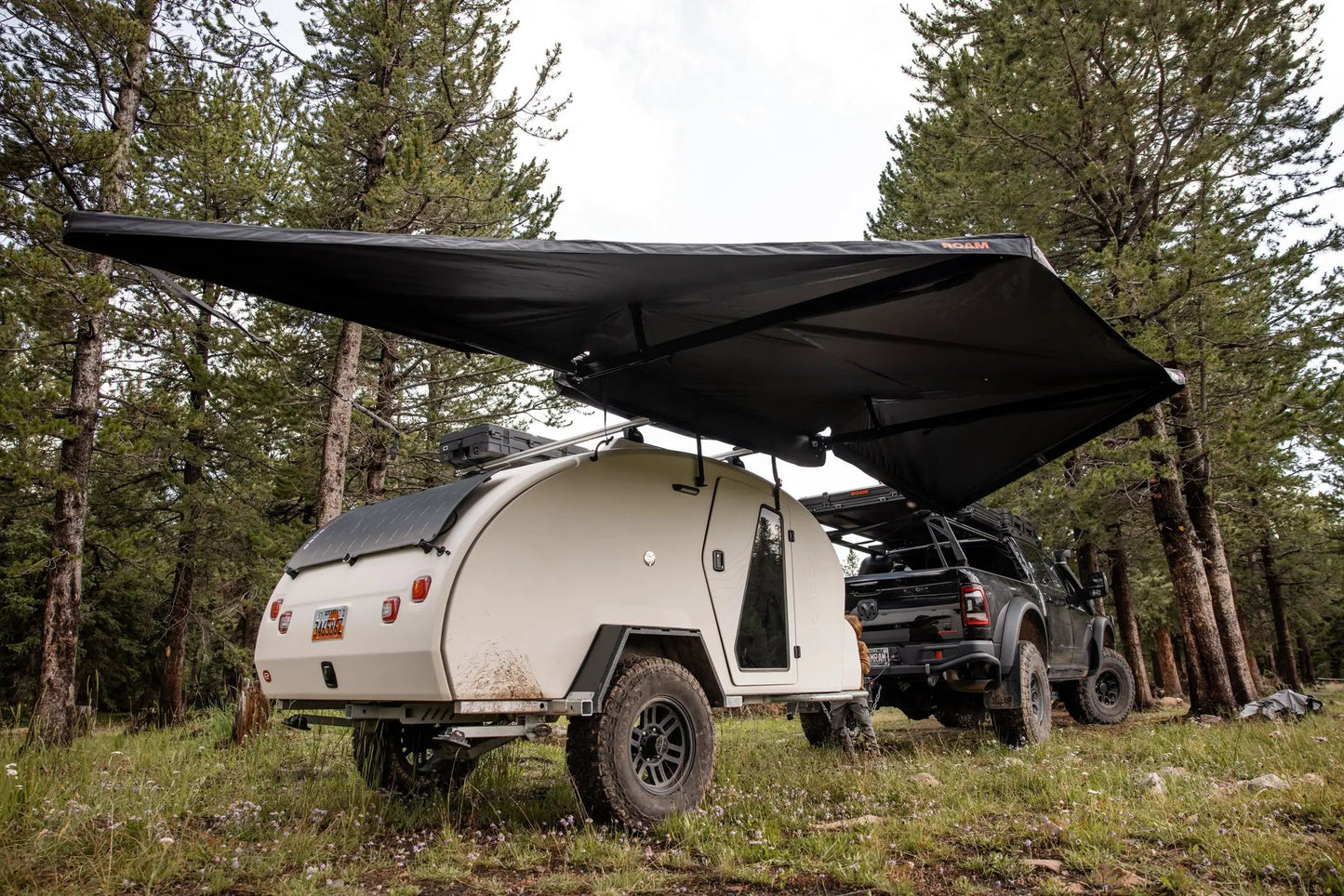 ROAM ARC 180 Awning by ROAM