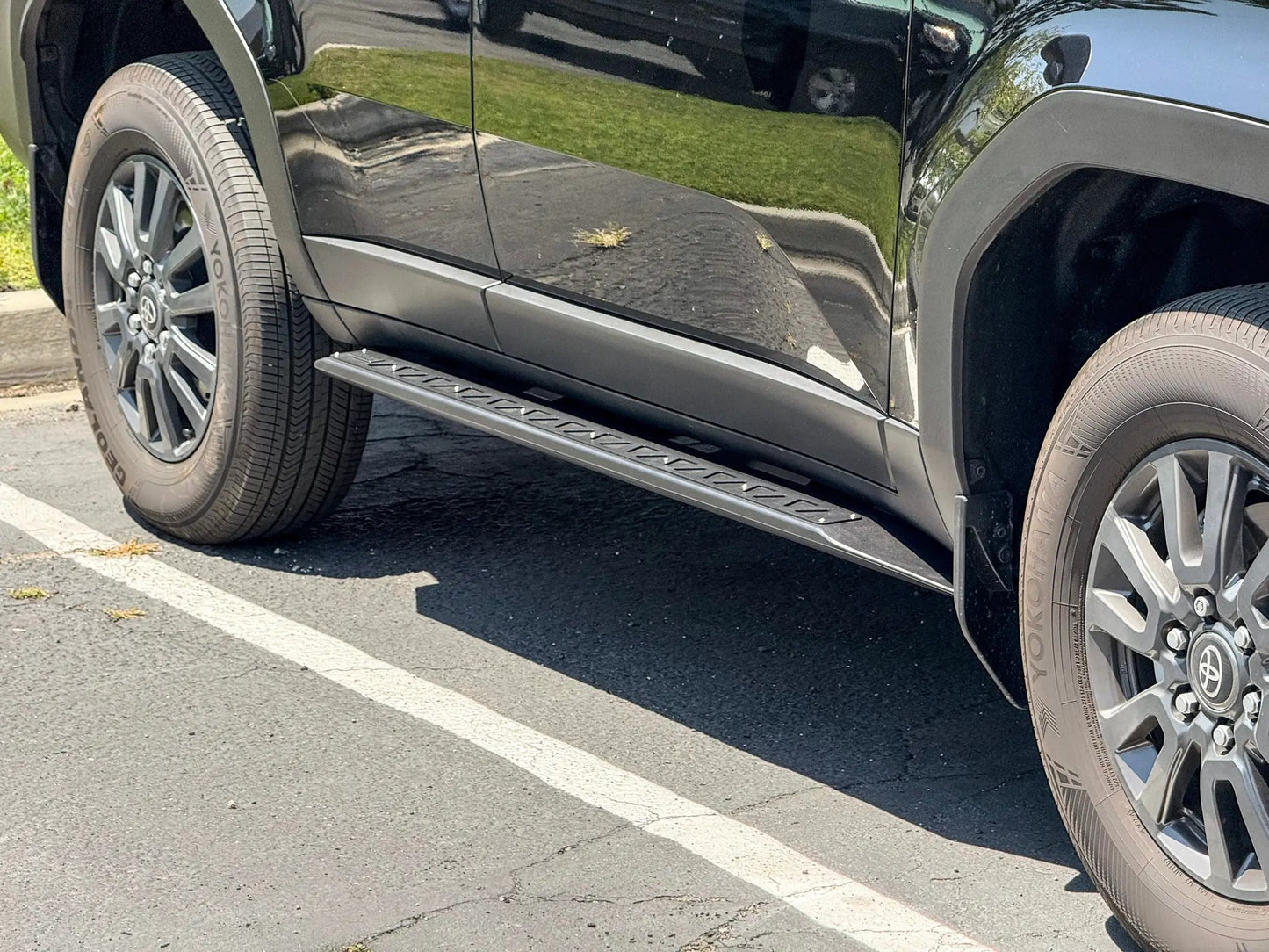 NYTOP 2024-Current Lexus GX550/Toyota Land Cruiser Rock Sliders by NYTOP