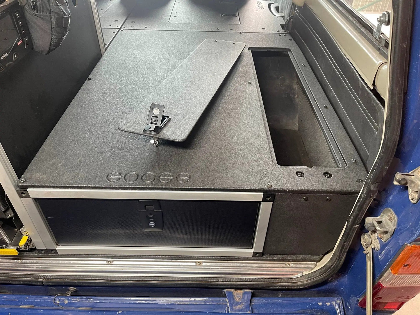 Toyota Land Cruiser 1980-1990 60 Series - Single Drawer Module with Fitted Top Plate - 22-3/16"W x 9-1/2"H x 40"D by Goose Gear