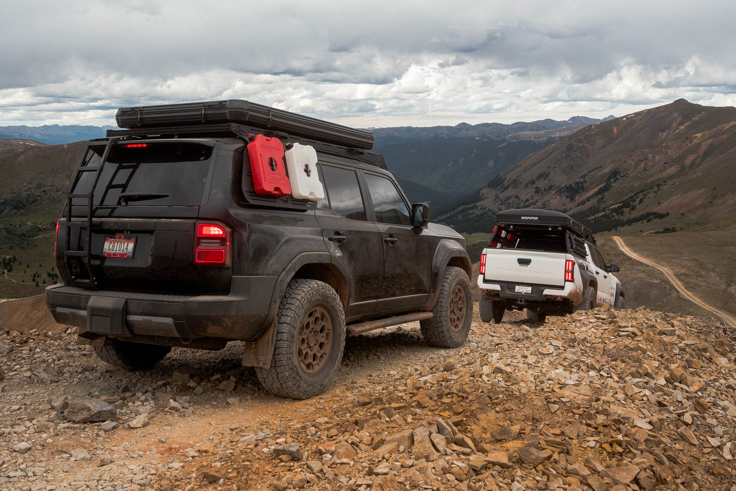 Защита порогов Land Cruiser Overland Kickout Rock Sliders | 2024-2025