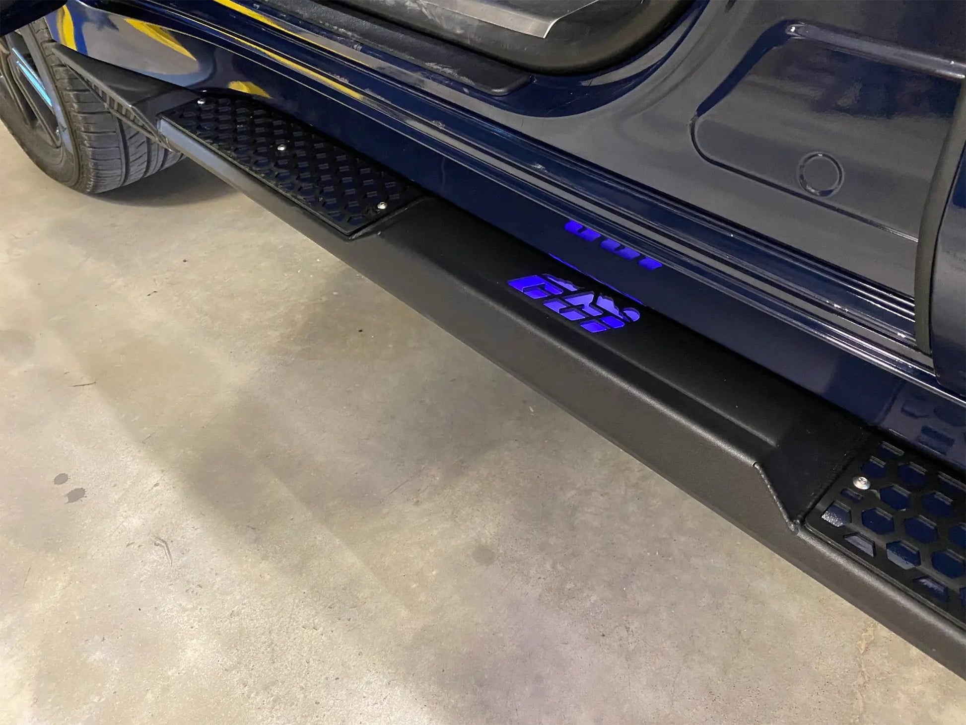 CBI LX570 Rock Sliders | 2016-2021 by CBI