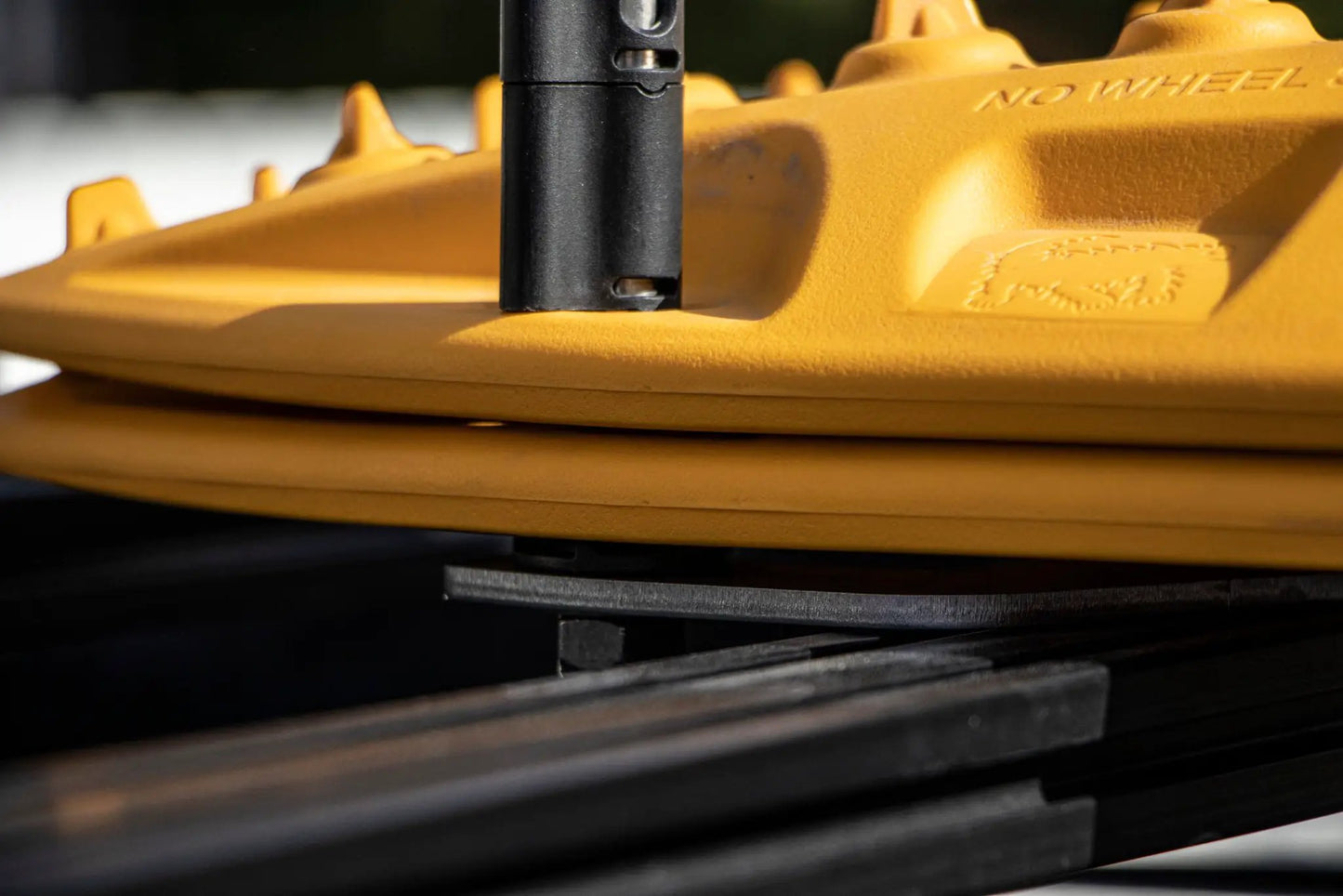 Prinsu Maxtrax Universal Mount by Prinsu