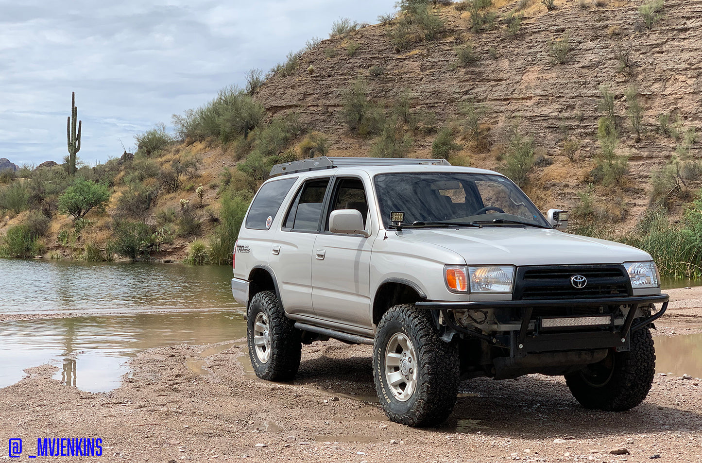 R9502T4RUDIT image 2